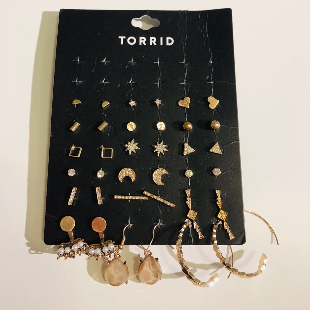 Torrid Earring Set
